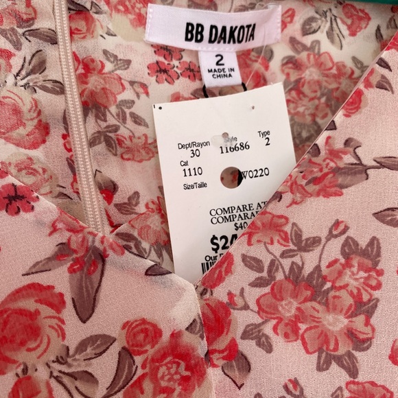 Floral long sleeve sundress - Picture 2 of 3